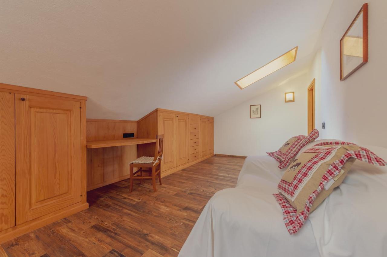 Casa Jasmin - Scopri Le Bellezze Di Courmayeur - Cour 0154 Eksteriør billede