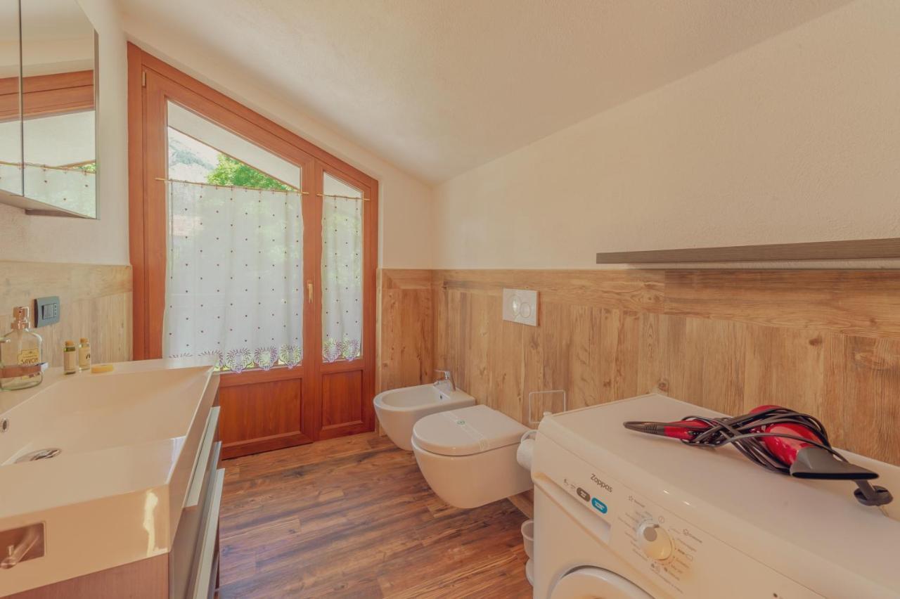 Casa Jasmin - Scopri Le Bellezze Di Courmayeur - Cour 0154 Eksteriør billede